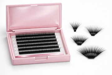 Avya - False eyelash extensions in a W shape